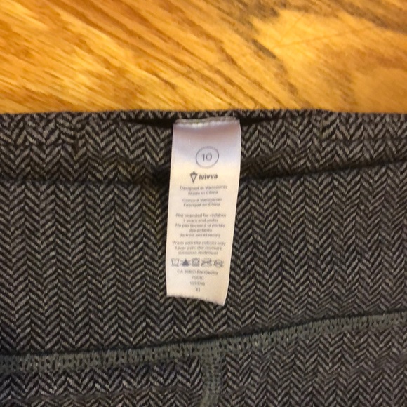 Ivivva Leggings - Picture 3 of 3